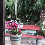 Les Mouettes 1 Ou 4 D Hote, Jardin ,bords De Loire Bed & Breakfast 3*