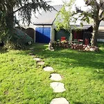 Bed & Breakfast Les Mouettes 1 Ou 4 D Hote, Jardin ,bords De Loire