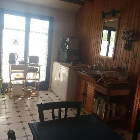 Bed & Breakfast Les Mouettes 1 Ou 4 D Hote, Jardin ,bords De Loire