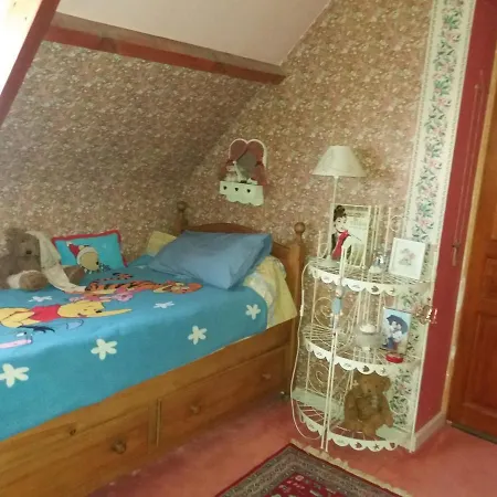 Bed & Breakfast Les Mouettes 1 Ou 4 D Hote, Jardin ,bords De Loire 3*