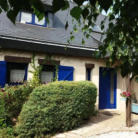 Bed & Breakfast Les Mouettes 1 Ou 4 D Hote, Jardin ,bords De Loire 3*