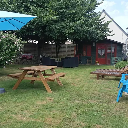 Bed & Breakfast Les Mouettes 1 Ou 4 D Hote, Jardin ,bords De Loire La Bohalle